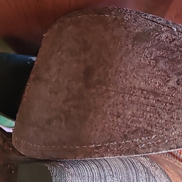 Ariat Tan Western Boots - Picture 12 of 12